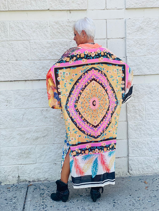 COLORFUL KIMONO